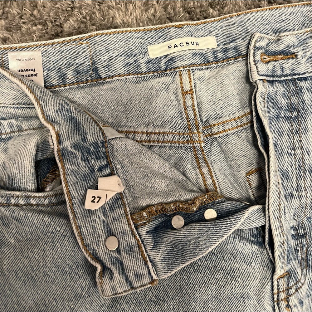 High Rise Straight jeans - Picture 2 of 2